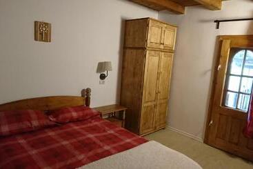 پانسیون Montana Resort Colibita