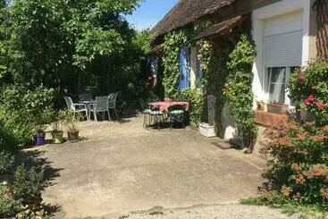 ベッドアンドブレックファースト La Suzannerie