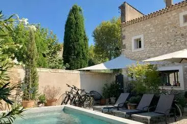 Aamiaismajoitus (B&B) Merci Papa Merci Maman