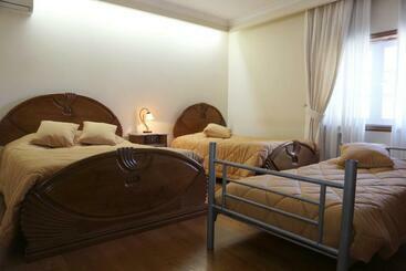 הוסטל Colina Do Ave Alojamento Local