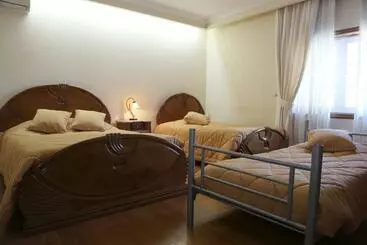 Retkeilymaja Colina Do Ave Alojamento Local