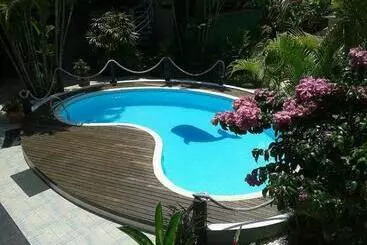 ペンション Pousada Praia Da Baleia