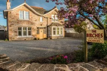 Majatalo The Birches