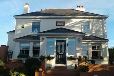 Bed and Breakfast Little Orchard House