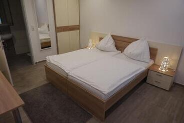 مبيت وإفطار Gösserhof