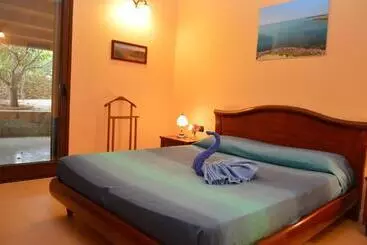 Aamiaismajoitus (B&B) Villa Giulia   Sicilian Luxury Garden