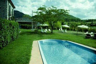 住宿加早餐  La Torretta Bobbio