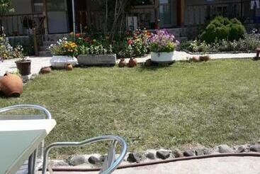 Hotel хотел сандим