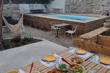 ベッドアンドブレックファースト Chez Lola Maison D Hôtes Corbières