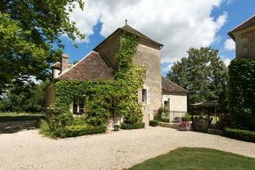 膳宿费 Le Pigeonnier Colbert