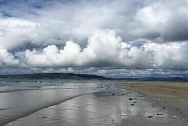 مبيت وإفطار Brook Lodge