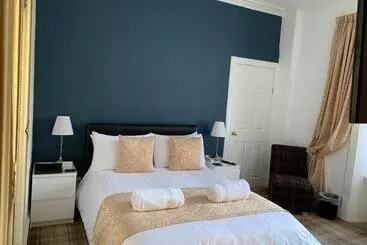 Pensionat Sandvilla Guesthouse