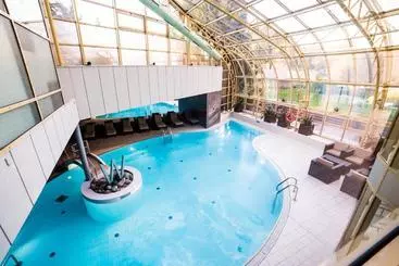 آپارتمان Golden Prague Residence