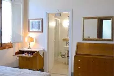 Pensão Cosetta Guest House