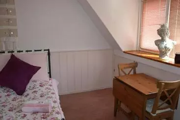 B&b Macbed Checkin Time 1700 1800 Or Request Before You Book