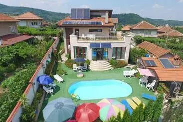 Pensió Guest House Camellia