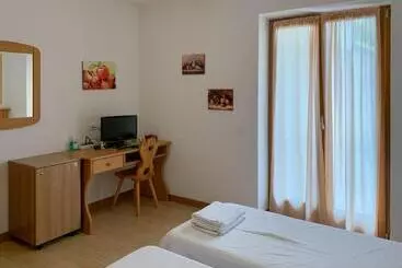 تختخواب و صبحانه Agritur Al Vigneto