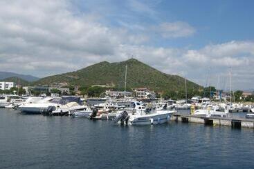 Panzió La Rosa Affittacamere