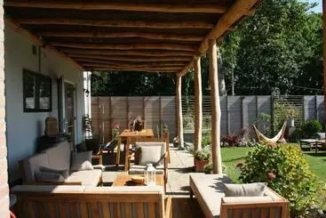 Hotel Maison Bellefleur B&b Pension
