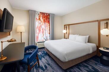 ホテル Fairfield Inn & Suites Worcester Auburn