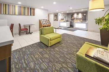 酒店 Holiday Inn Express Chicago Northwest Vernon Hills, An Ihg
