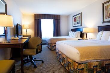 Holiday Inn Hotel & Suites West Edmonton, An Ihg