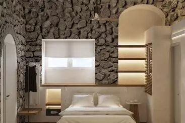 Yeeon Boutique City Hotel Gythio