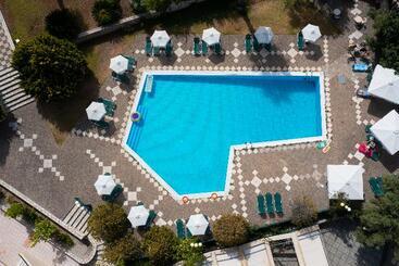 ホテル Santa Marina