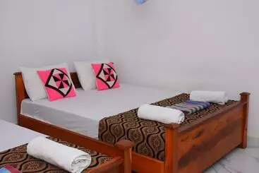 ペンション Leesa Villa Safari Resort