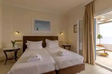 בית מלון כפרי Aneroussa Beach