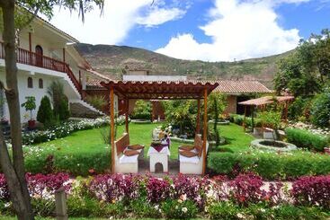 فندق Agustos Urubamba