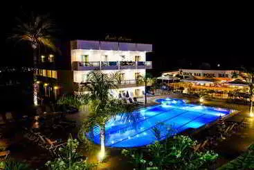 アパートメント Real Palace