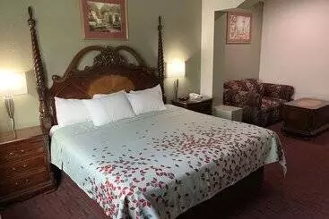 Hotel Baymont By Wyndham Texas City