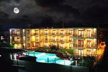 Aparthotel Nereides