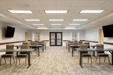 호텔 Staybridge Suites Rochester University, An Ihg