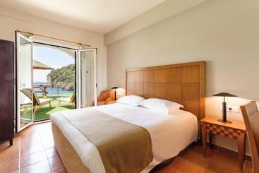 酒店 Apollon Corfu