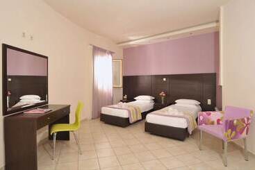 فندق Island Kavos