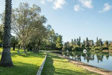 Helion Resort At Govino Bay