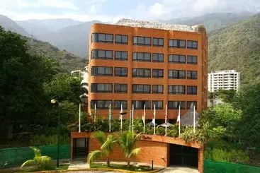 Отель Costa Real Suites