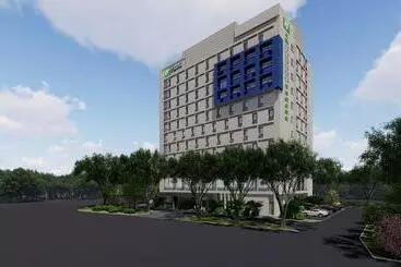 Otel Holiday Inn Express Shanghai Pudong Airport, An Ihg