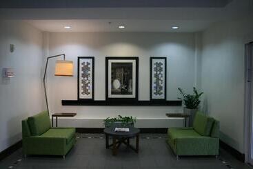 Holiday Inn Express Hotel & Suites Clute Lake Jackson, An Ihg