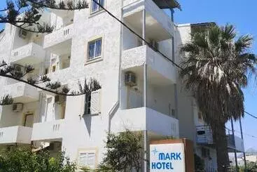 ホテル Mark