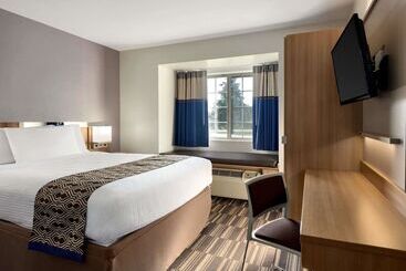 Microtel Inn & Suites By Wyndham Baton Rouge