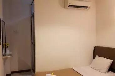 D Feringghi Haus Hotel & Restaurant