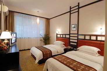 酒店 Yangshuo Huanting Holiday Inn