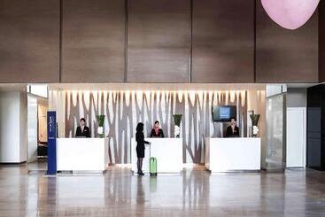 Novotel Saigon Centre