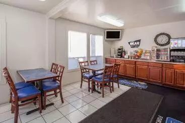 ホテル Studio 9 Fort Bragg, Llc