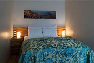 アパートホテル Ararat All Suites Hotel Klaipeda