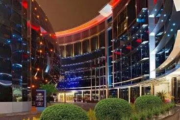 هتل Crowne Plaza Doha   The Business Park, An Ihg