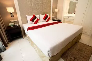 Hope Land Hotel 46/1